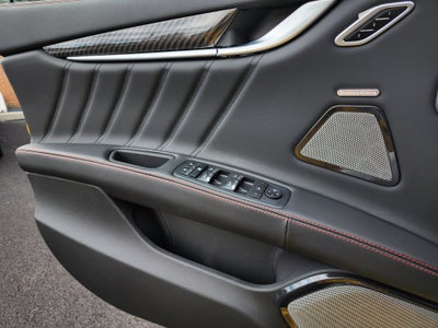 2023 Maserati Ghibli Trofeo