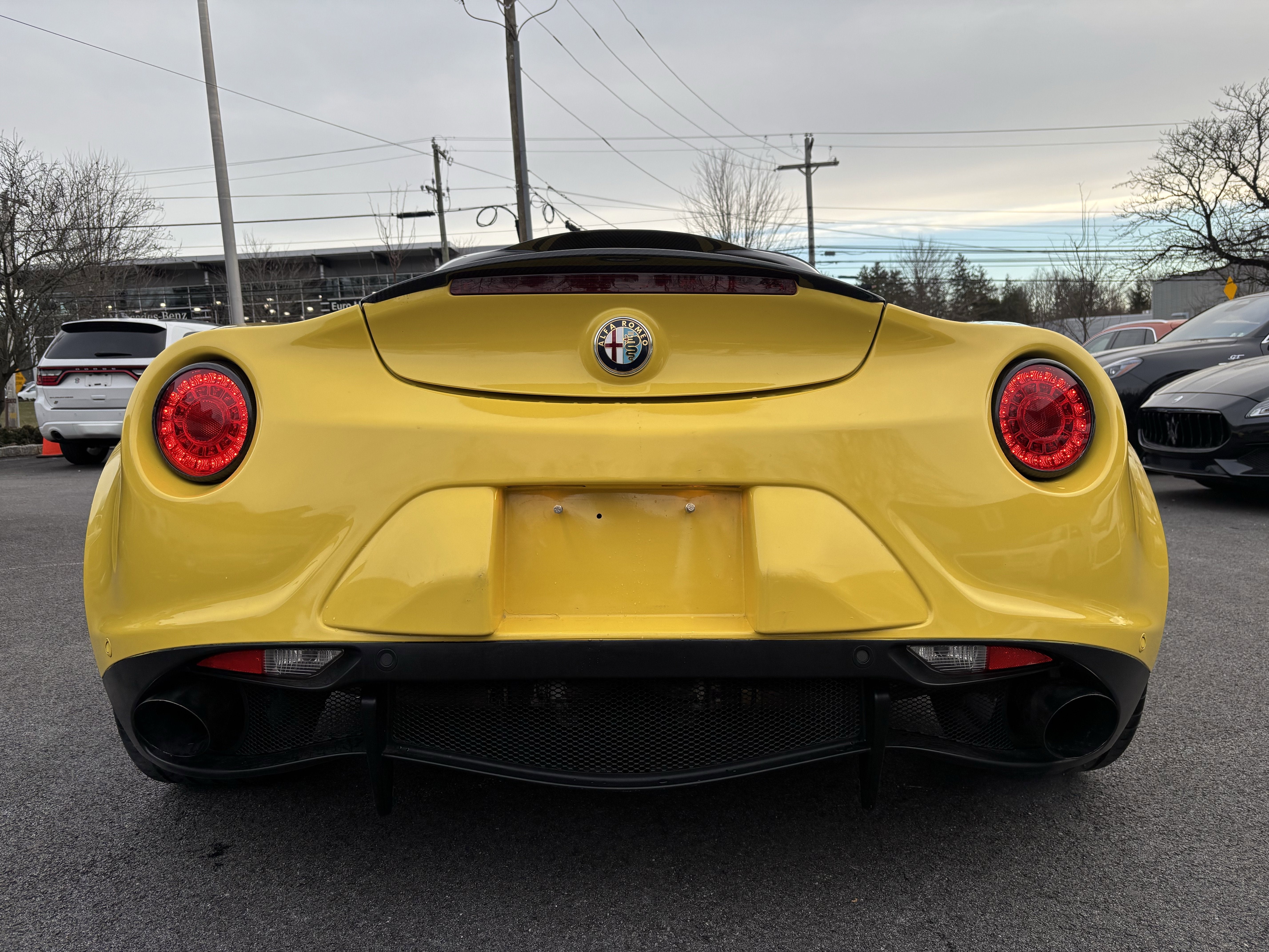 2016 Alfa Romeo 4C Base