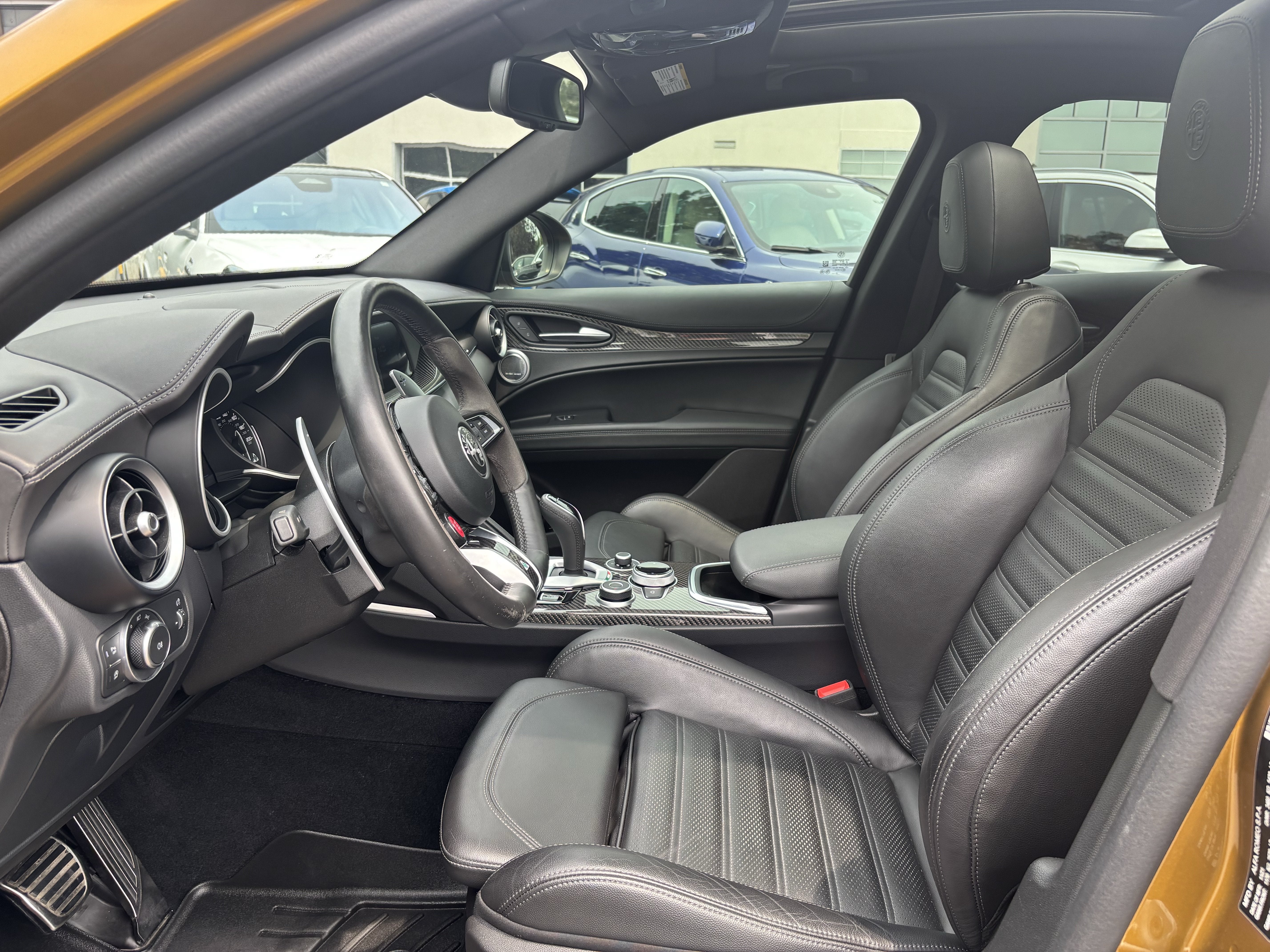 2022 Alfa Romeo Stelvio Quadrifoglio