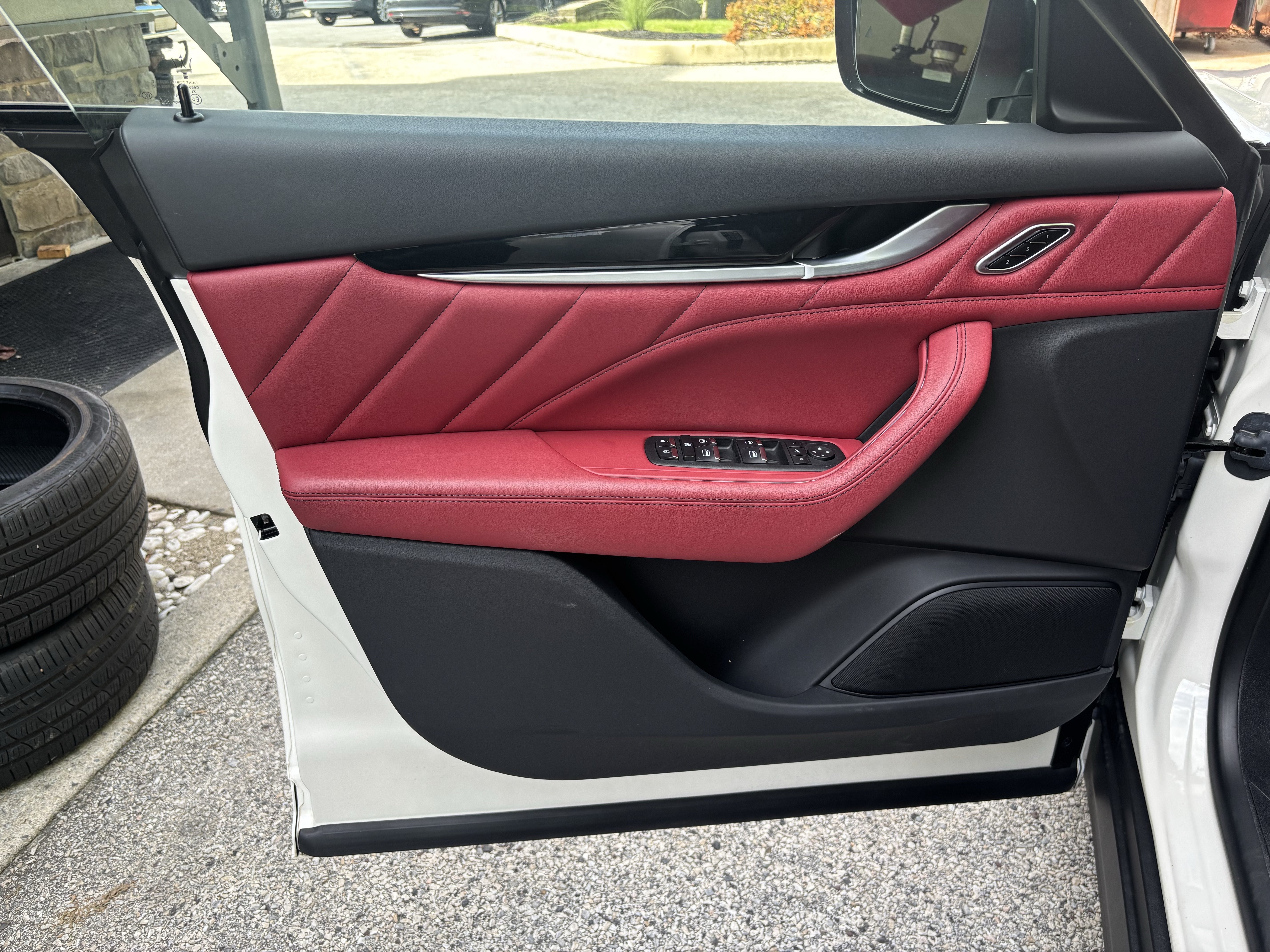 2023 Maserati Levante GT