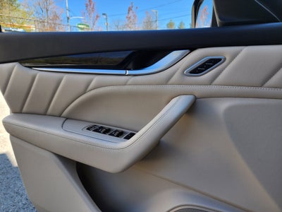 2022 Maserati Levante Modena