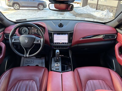 2022 Maserati Levante Modena