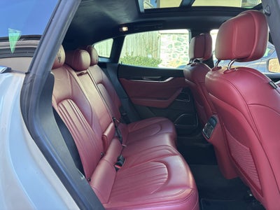 2022 Maserati Levante Modena