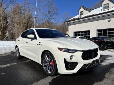 2022 Maserati Levante Modena