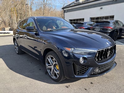 2022 Maserati Levante Modena