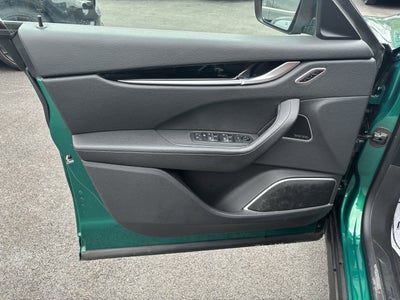 2022 Maserati Levante Modena