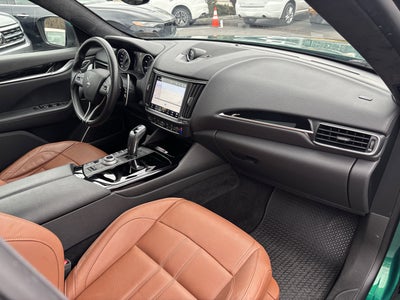 2022 Maserati Levante Modena