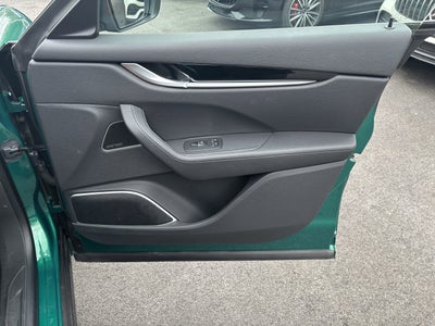 2022 Maserati Levante Modena
