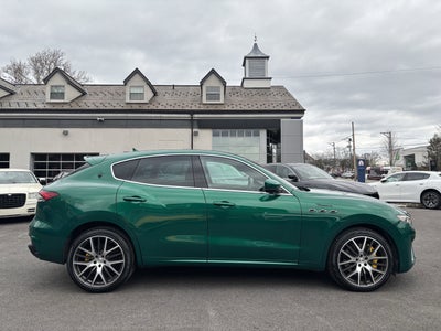 2022 Maserati Levante Modena