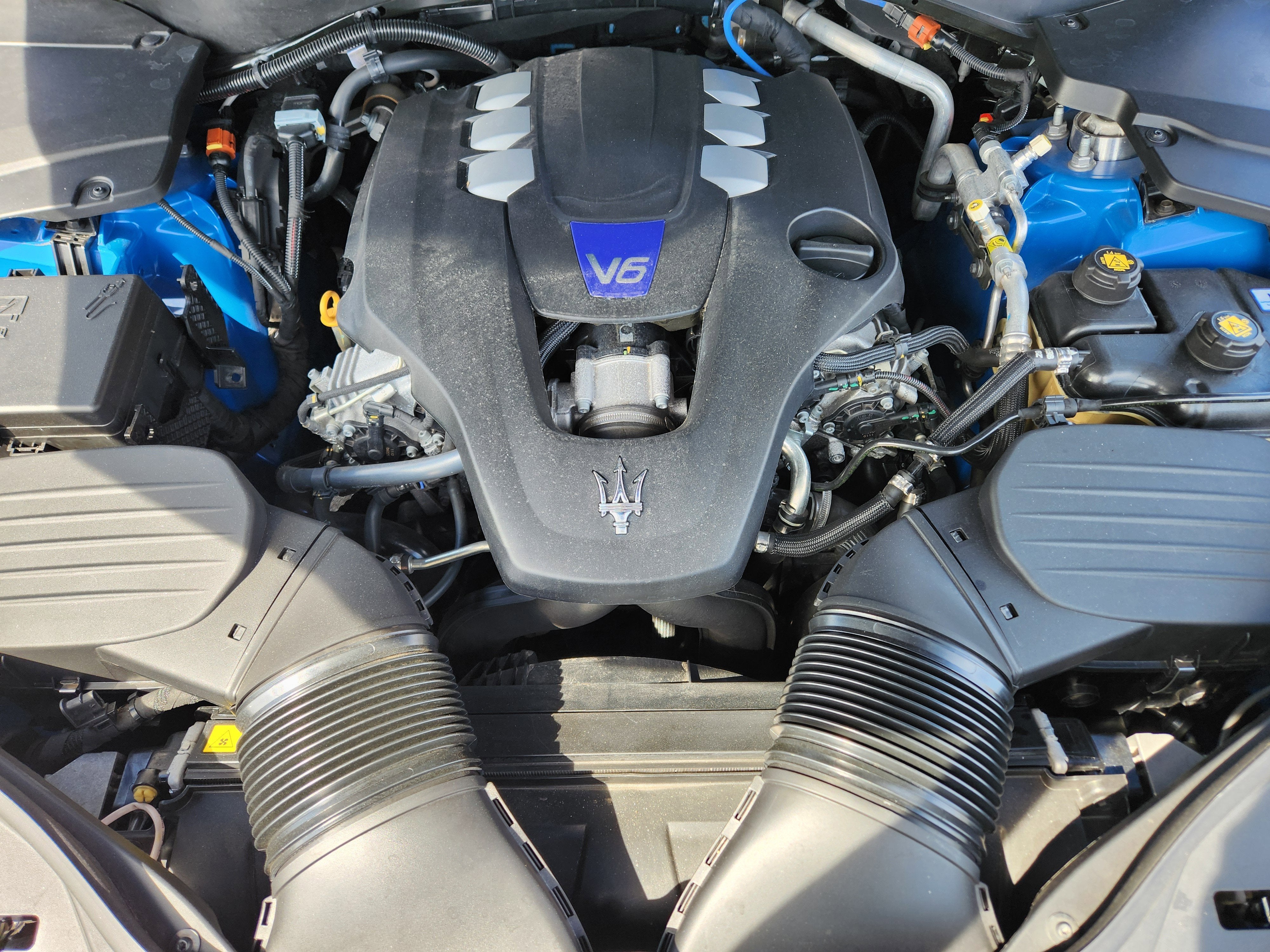 2022 Maserati Levante Tributo