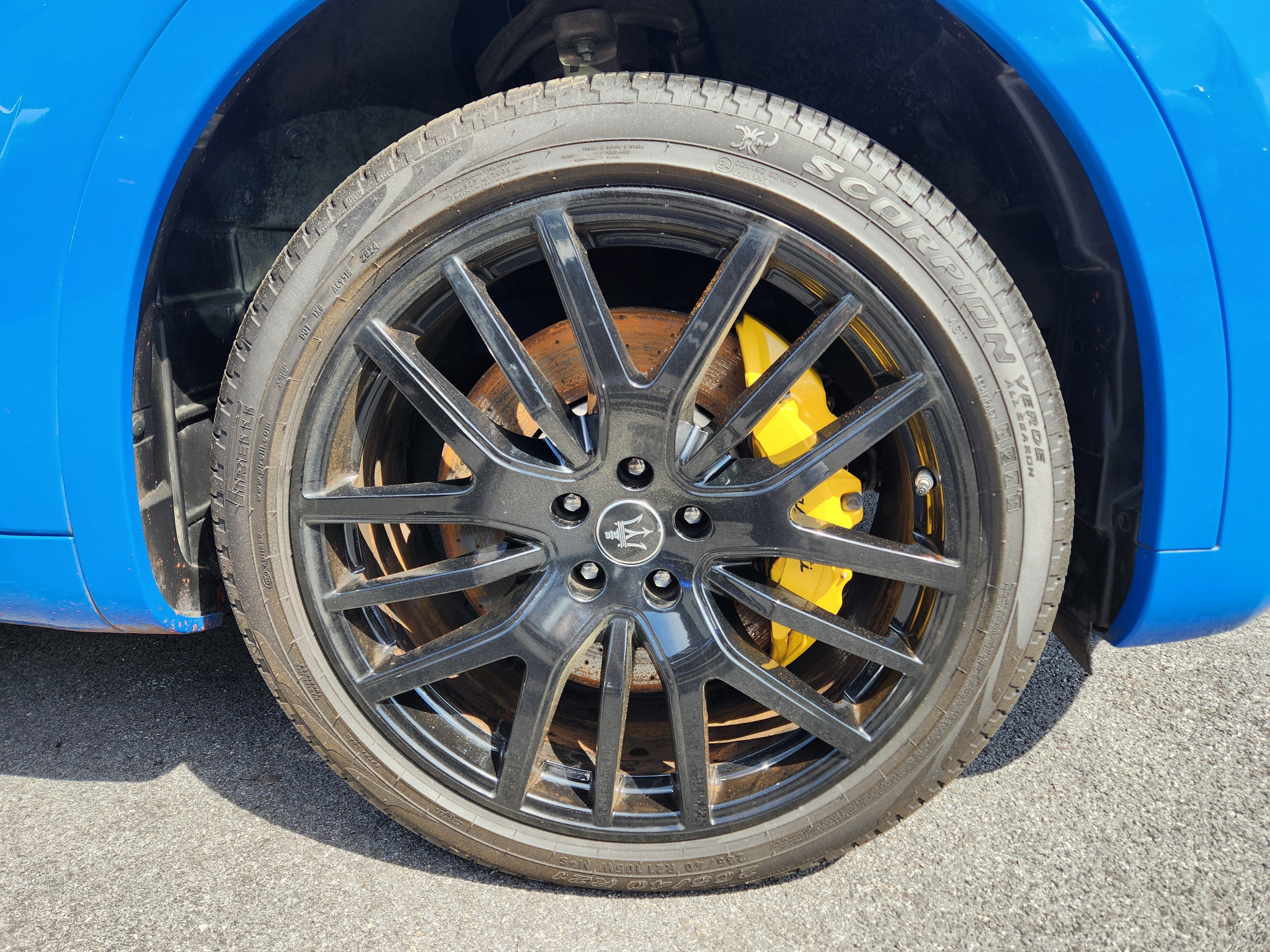 2022 Maserati Levante Tributo