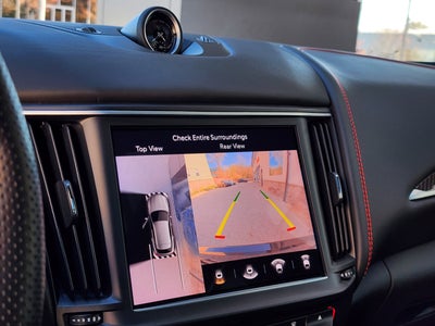 2022 Maserati Levante Trofeo