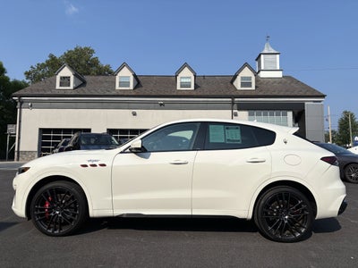 2023 Maserati Levante Trofeo