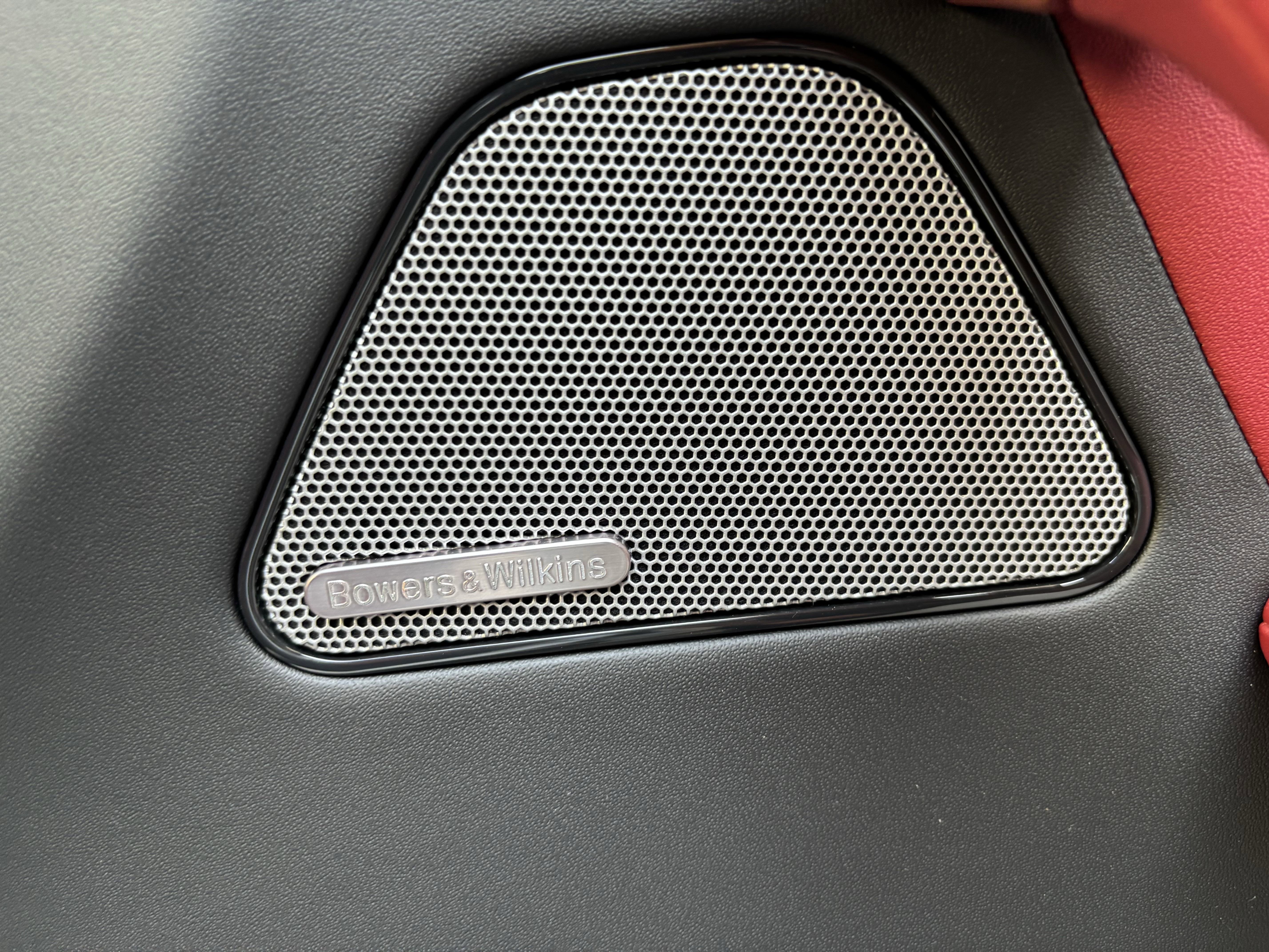 2023 Maserati Levante Trofeo