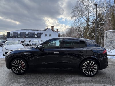 2023 Maserati Grecale Modena