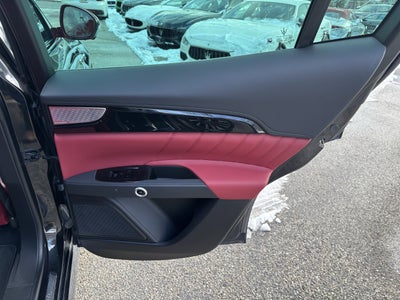 2023 Maserati Grecale Modena